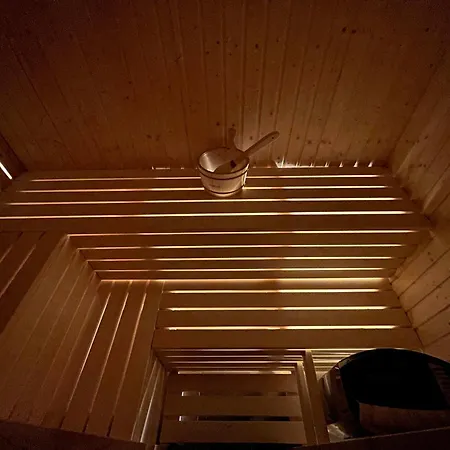 Dolce 山林小屋