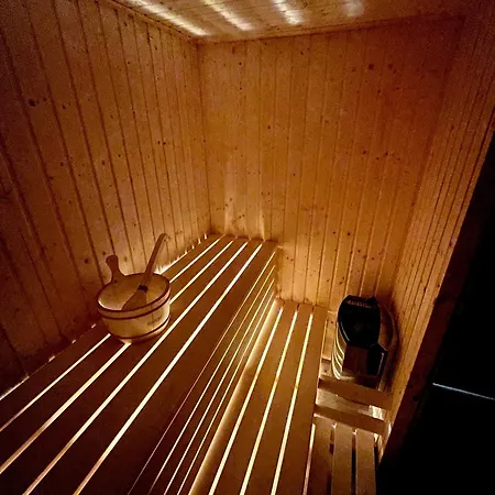 Dolce 山林小屋